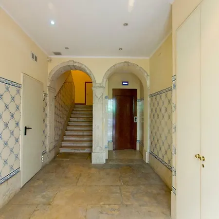 In Downtown Apartment